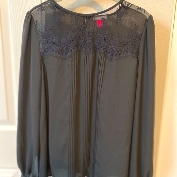 Blouse - Picture 2 of 4